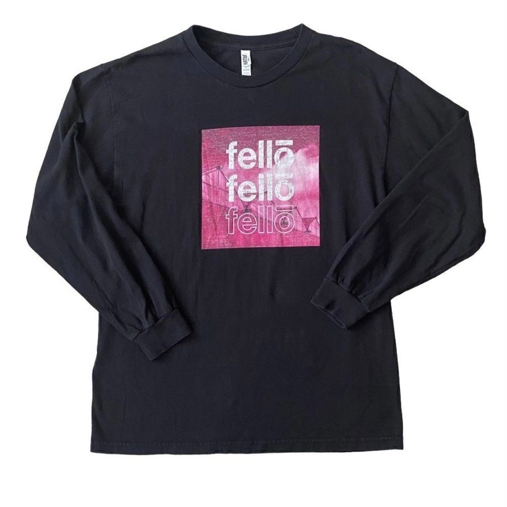 Distressed Graphic 100% Cotton Long Sleeve T-Shirt SZ L